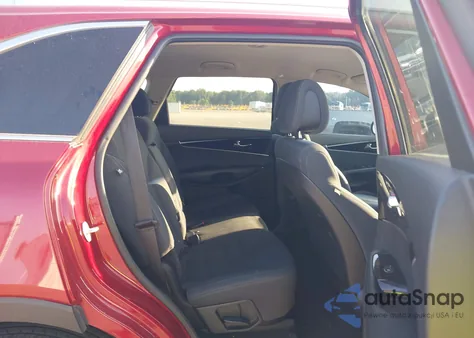 2016 Kia Sorento 2.4L Lx from USA, damaged, VIN 5XYPG4A3XGG038172